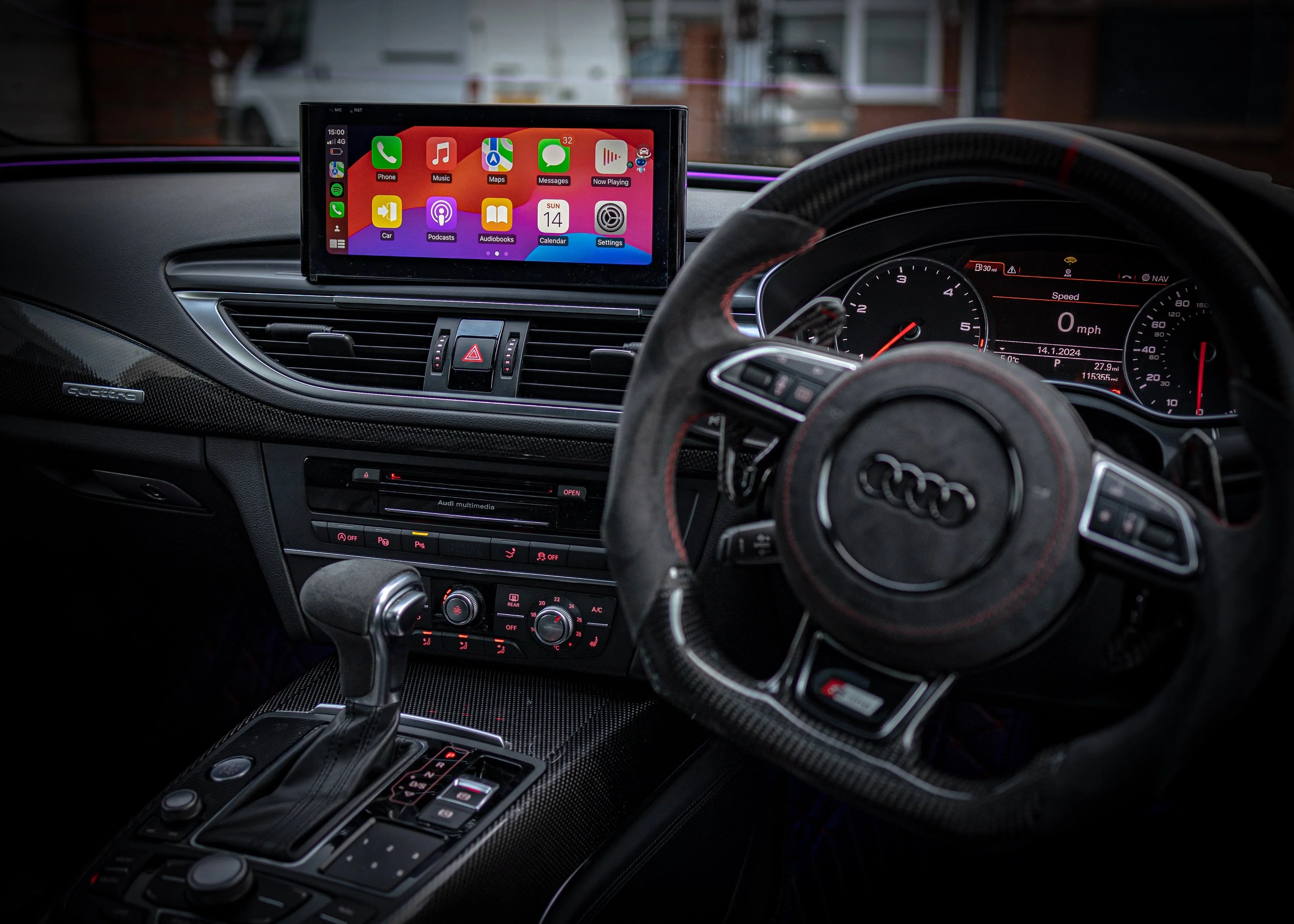 Wat is Apple CarPlay, hoe werkt het en waarom past het perfect bij onze navigatiesystemen?
